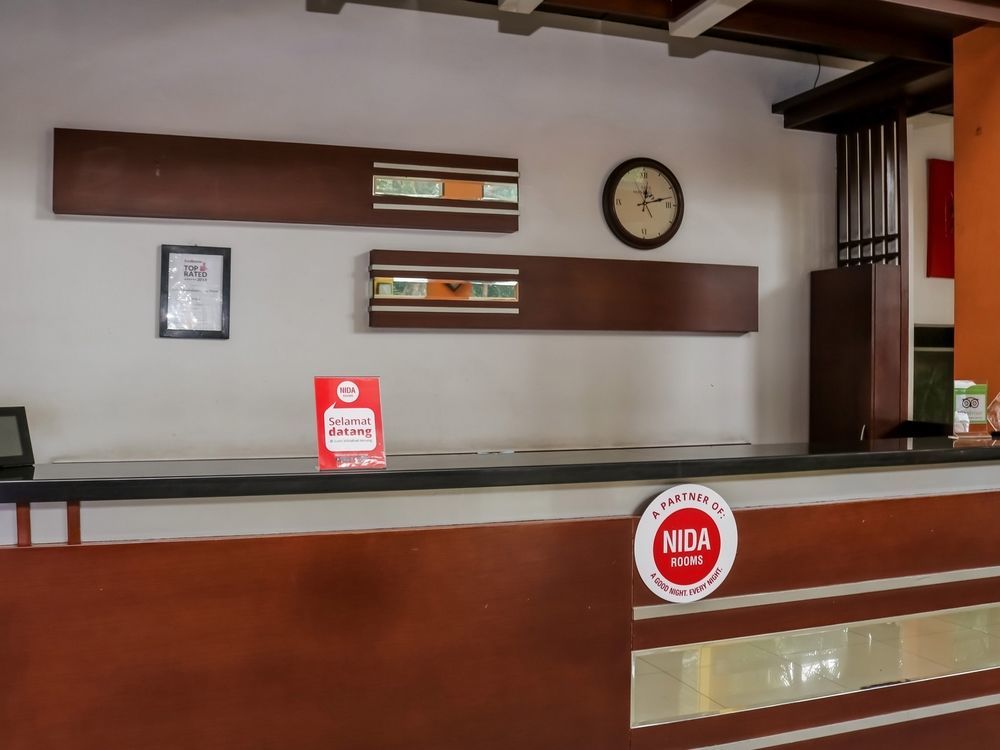Collection O 295 Grha Ciumbuleuit Guest House Бандунг Экстерьер фото